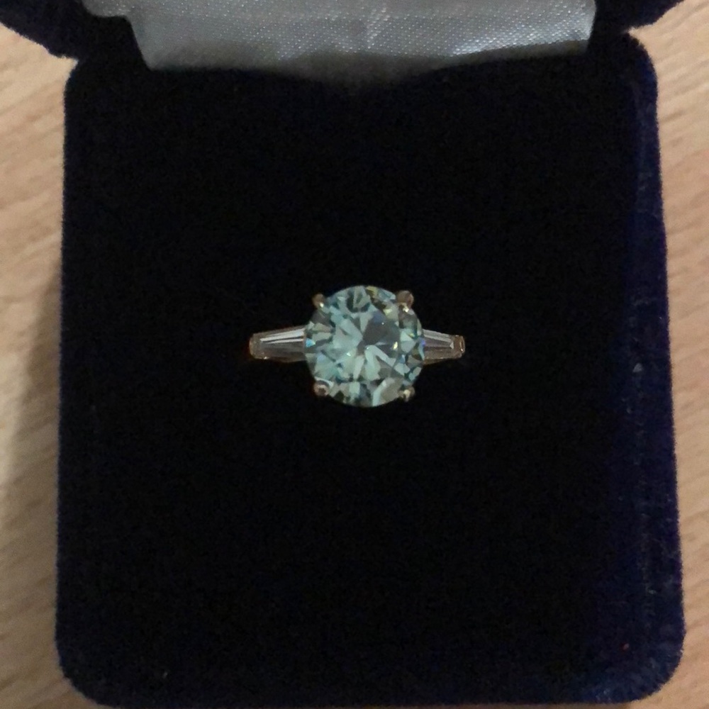 2.75 massive ice moissanite ring size 8